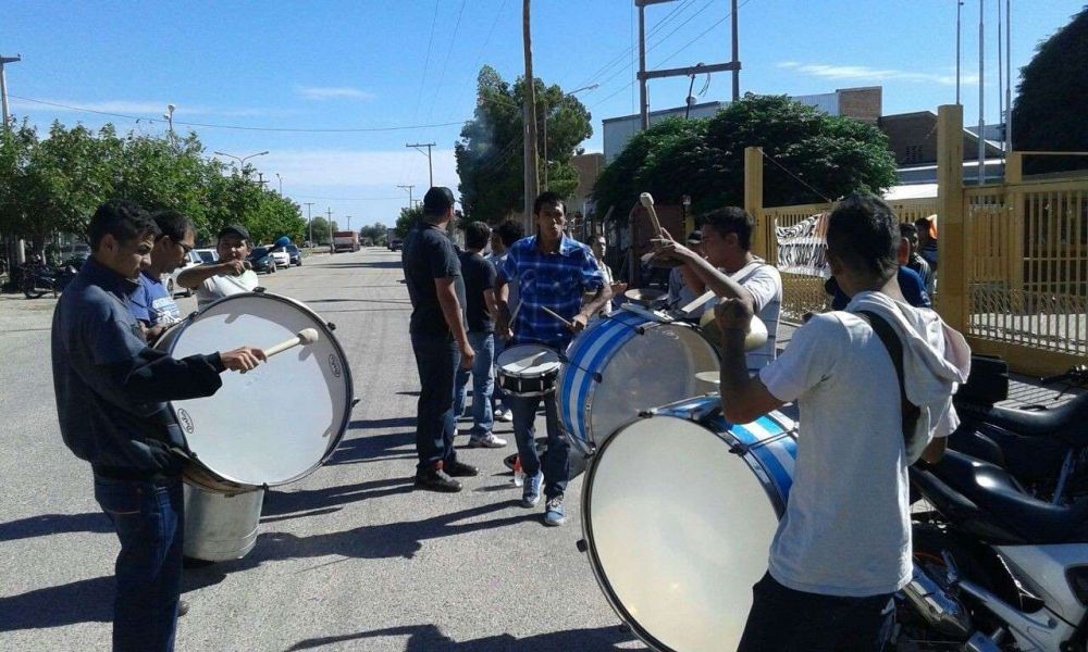 Trabajadores despedidos de Ritex cortaron el ingreso a la planta