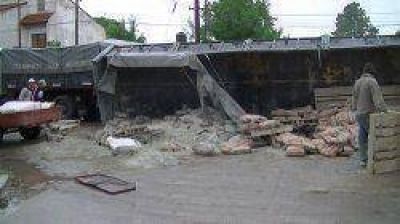 Distintos accidentes de tr�nsito dejaron ocho lesionados y cuantiosos da�os
