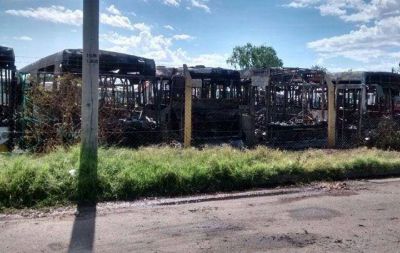 Incendio en Autobuses: UTA exige a Mestre que pida disculpas