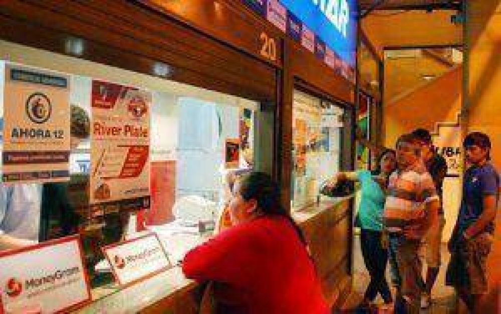 Un pasaje de ida y vuelta a Buenos Aires ya cuesta casi $2.000