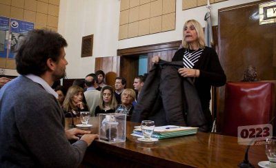 Ciano: �El nuevo rejunte pol�tico sin propuestas est� en marcha�