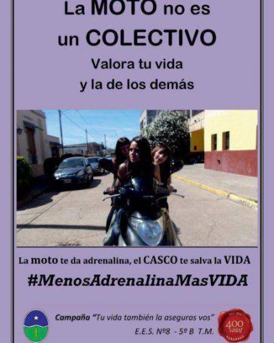 Campa�a de Seguridad Vial realizada por los alumnos de 5to.B de la E.E.S. N�8