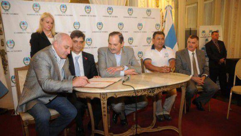 Alperovich calific� de �hijos de p...� a quienes entregan algo a cambio de un voto
