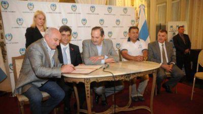 Alperovich calific� de �hijos de p...� a quienes entregan algo a cambio de un voto