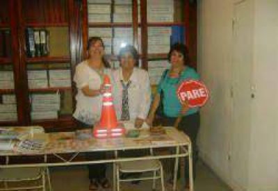 Actividad del Programa Provincial de Educaci�n Vial en la Escuela Henri Dunat
