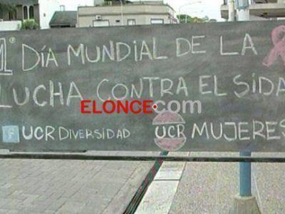 La UCR concientiz� en el D�a Mundial de la lucha contra el Sida