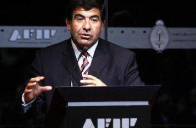 Ricardo Echegaray, recaudador global
