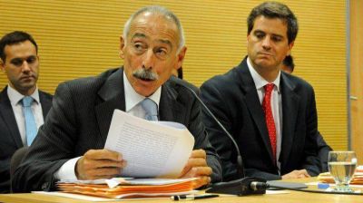 El Gobierno reconoci� que prescribi� el delito de evasi�n de quienes ten�an cuentas en Suiza
