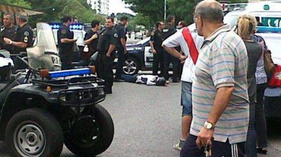 Mat� un hombre en moto y asegur� que lo hizo porque quisieron asaltarlo
