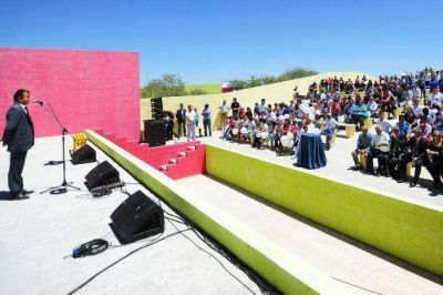 Far�as: �Queremos a Poggi por cuatro a�os m�s�