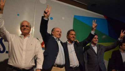 Acuerdo de apoyo mutuo entre Scioli y Accastello