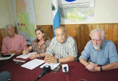 La problem�tica del r�o Atuel en un foro en la Facultad de Derecho de la UBA