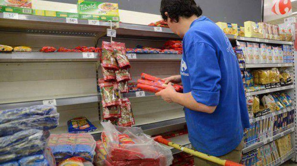 Se firma acuerdo con supermercados para la canasta navidea chubutense