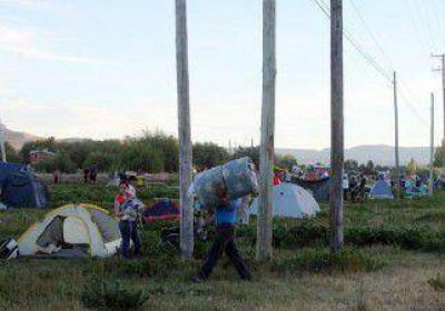 La toma de tierras en Jun�n ya suma a unas 60 familias 