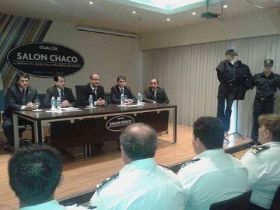Entregaron uniformes a penitenciarios y no se les descontar� del sueldo
