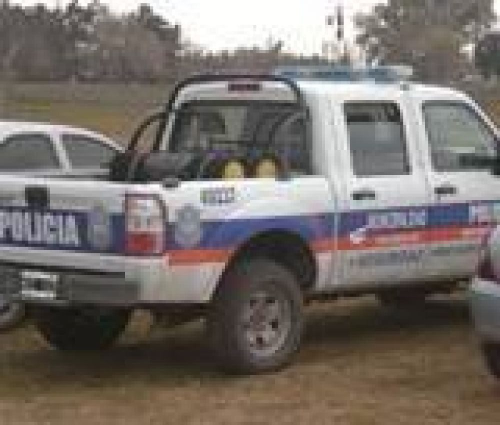 En operativo policial detuvieron a tres acusados de integrar una banda de piratas del asfalto