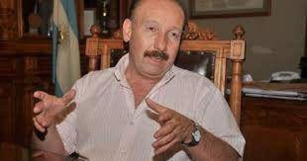 Inza anunci� el pronto lanzamiento de licitaciones para dos importantes obras de infraestructura