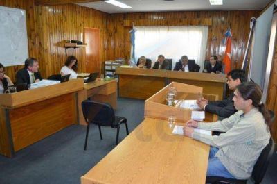 Comenz� juicio por brutal crimen en Tolhuin y el imputado se neg� a declarar