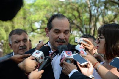 Alperovich se disculp� por insultar en un acto