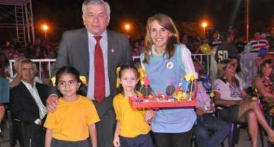 Infante cerr� el ciclo lectivo 2014 de jardines municipales con 1400 egresados