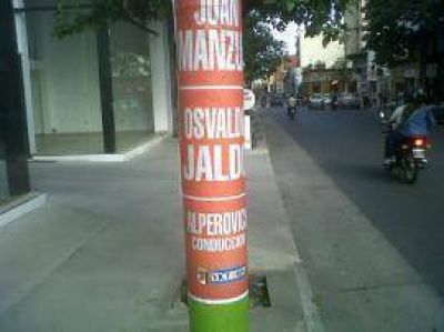 �La f�rmula de la mugre?: Manzur y Jaldo ordenaron ensuciar la ciudad