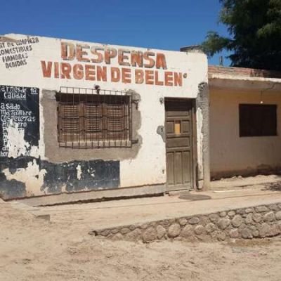 Vecinos aimogaste�os evitaron una violaci�n en la v�a p�blica