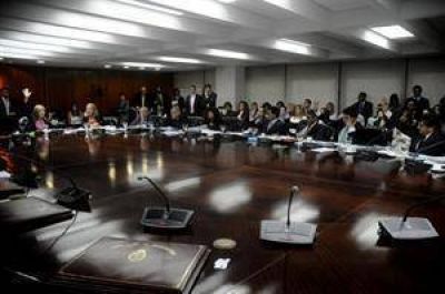 El Gobierno le impuso a Bonadio un recorte del 30% de su sueldo