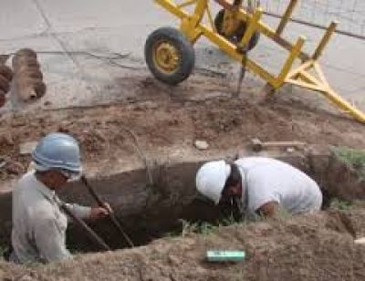 Con 38 grados, a ABSA se le ocurre hacer mantenimiento: Deja a 60 mil personas sin agua por 7 horas