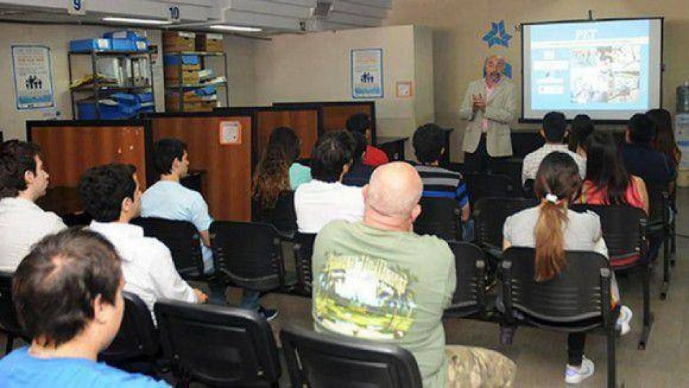 El PET ya incorpor� a m�s de 10.000 j�venes al mercado laboral