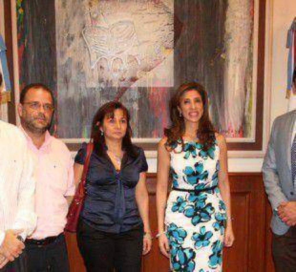 La Gobernadora salud� a los m�dicos en su d�a