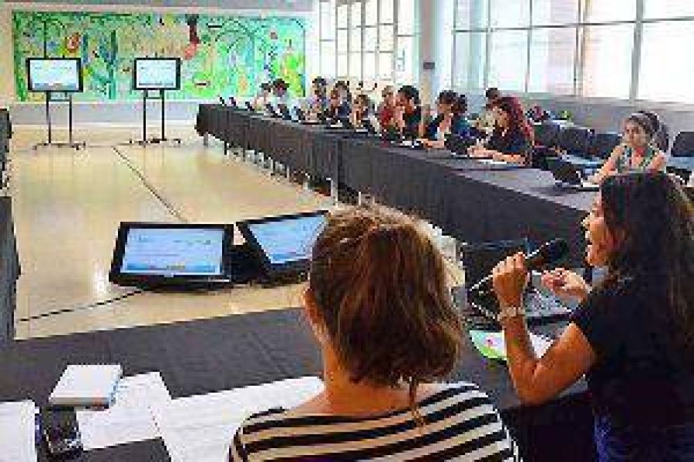 Educ.ar cierra el a�o con una jornada para 100 docentes