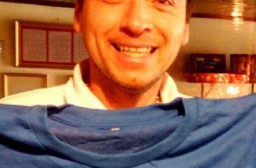 C�sar Vargas lanza su candidatura y respalda a Sciurano Gobernador