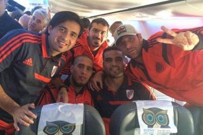 Lleg� River: 