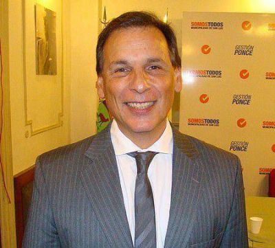 Ponce sobre 2015: �Si todo anda bien, estaremos entregando unas 100 casas por mes�