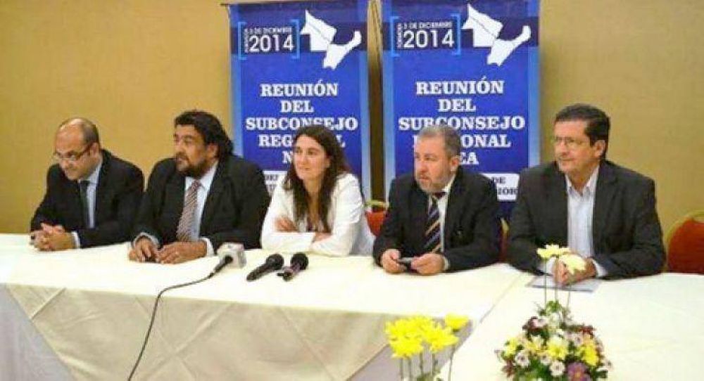 Braillard firm� convenio contra delitos complejos