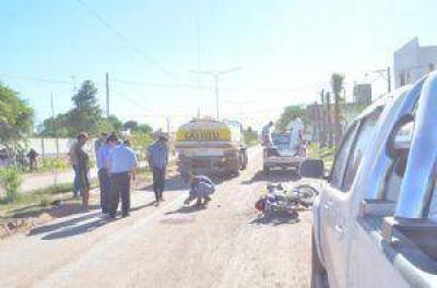 Motociclista muri� aplastado por un cami�n cisterna en Castelli