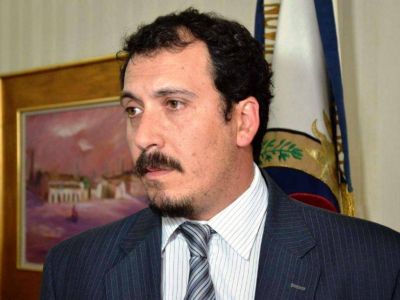 El Gobierno recibe a los gremios