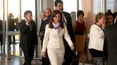 Cristina Kirchner viaja a Quito, donde inaugurar� la sede de Unasur