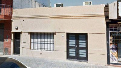 Ituzaing�: un polic�a mat� a su ex mujer embarazada y a un escribano y se fug�