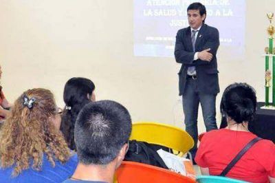 Finaliz� el curso de capacitaci�n sobre discapacidad organizado por la comuna