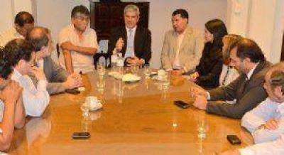 Zottos y funcionarios nacionales analizaron fortalecer el federalismo