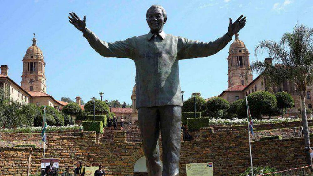 Sud�frica conmemora el primer aiversario de la muerte de Mandela