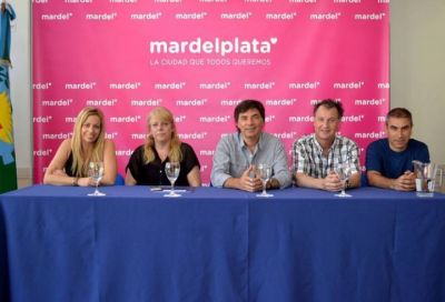 Inaugura el Paseo Navide�o de Calle Olaz�bal‏