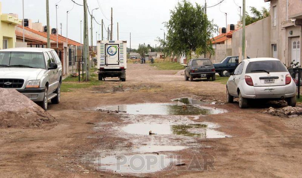 Concejales hicieron pedidos por las calles de los barrios Educadores y Bancario III