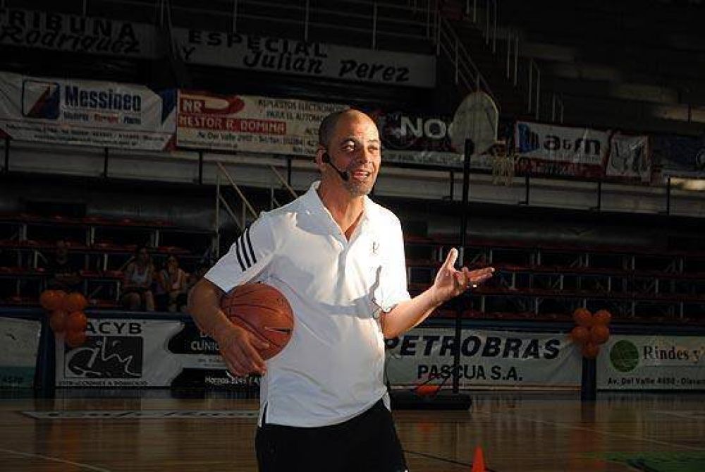 Sergio Hern�ndez brind� una cl�nica instructiva
