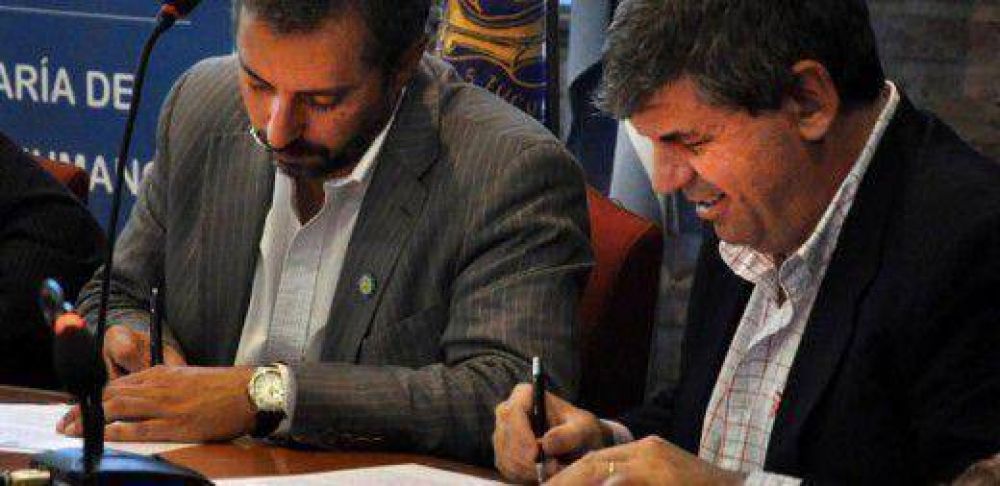 DDHH y UNC firmaron convenios contra la violencia institucional