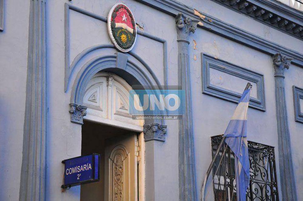 Robaron alta suma de dinero en la casa de un empresario