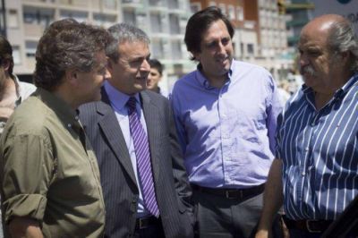 Pulti le present� a Granados a Fernando Telpuk, jefe de la Polic�a Local propuesto 
