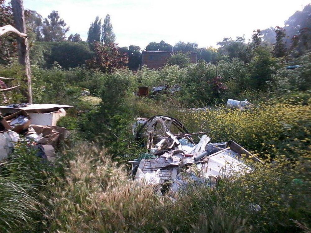 Denuncian un basural a cielo abierto en terrenos donados por el Municipio al Obispado