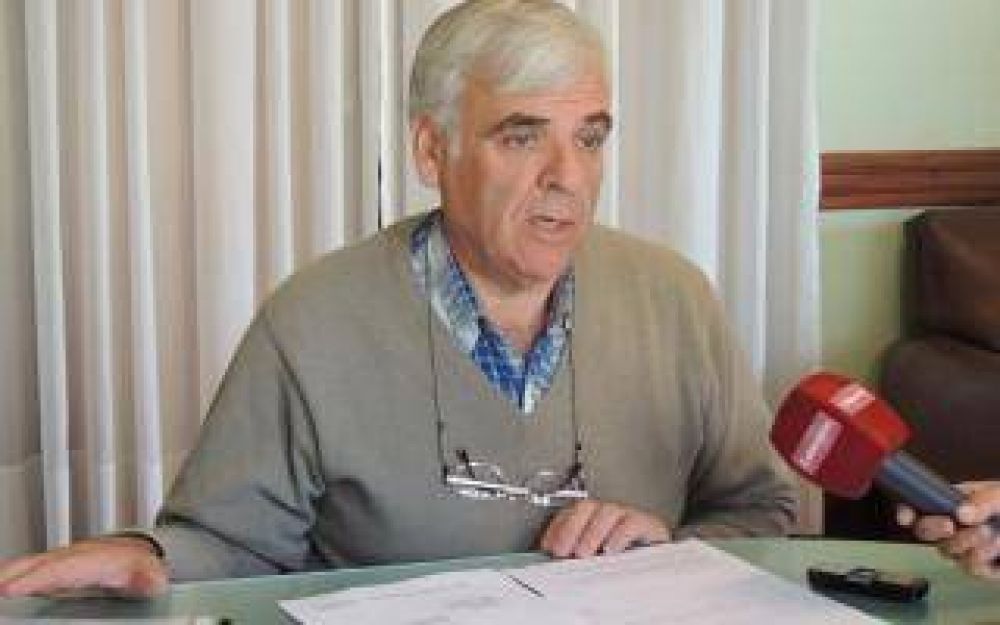 Intendente Battistella reclam� fondos para reparaci�n de caminos rurales en 9 de Julio